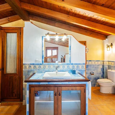 Holiday home Cubo's La Casa Azul Coin